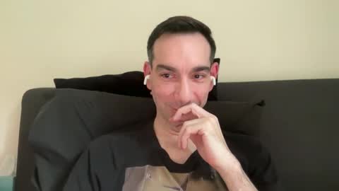 Snapshot of j_dc chatting on 04.29.26 j_dc online show from 04.29.26