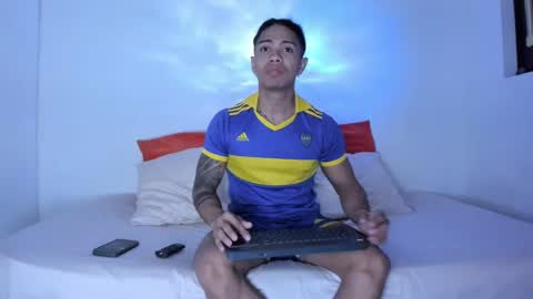 i am juan musiry independent model  online show from 10.02.25