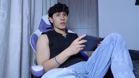 Noah online show from 10.08.25