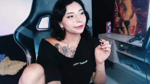 Snapshot of jaadee18 chatting on 06.27.26 jade 18 online show from 06.27.26