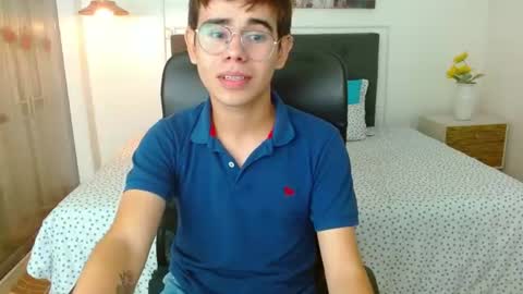 Snapshot of jack__thomas chatting on 06.10.26 JACK TOMAS online show from 06.10.26