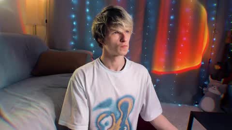 Snapshot of jack_frozt chatting on 06.01.26 brestonsweet online show from 06.01.26