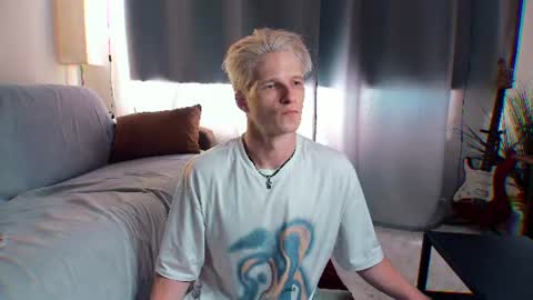 Snapshot of jack_frozt chatting on 07.17.26 brestonsweet online show from 07.17.26