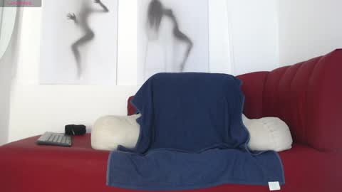    online show from 04.07.26