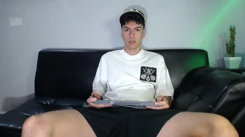 Snapshot of jack_norizz chatting on 12.06.24 INDEPENDENT MODEL online show from 12.06.24