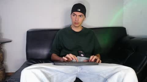 Snapshot of jack_norizz chatting on 12.24.24 INDEPENDENT MODEL online show from 12.24.24