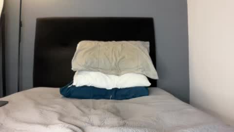 INDEPENDENT MODEL online show from 03.21.26