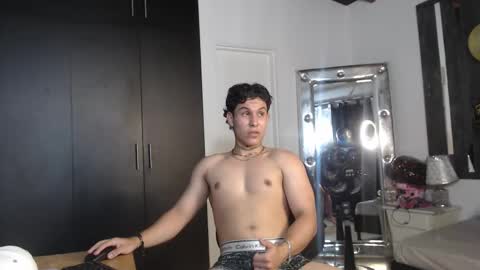 Snapshot of jack_sweet_ chatting on 03.11.25 jack_sweet_ online show from 03.11.25