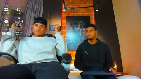 Snapshot of jackandjoes chatting on 11.16.25 Jack and Joes online show from 11.16.25