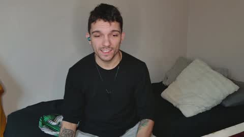 Snapshot of jackdesfeux chatting on 01.23.25 Jack  online show from 01.23.25