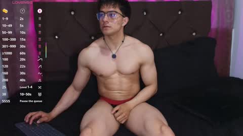 Jacke online show from 03.05.26