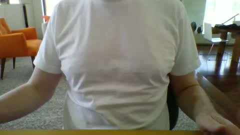 Snapshot of jackfact chatting on 12.04.25 Jack online show from 12.04.25