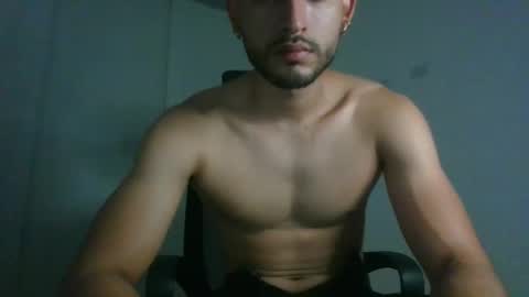 Snapshot of jackmaxim95 chatting on 02.08.25 Jack Maxim online show from 02.08.25