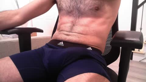 Snapshot of jackmorel chatting on 01.12.25 Jack M online show from 01.12.25