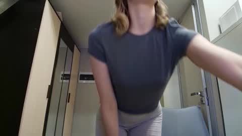 Snapshot of jackp0t__ chatting on 02.22.26 Win by life online show from 02.22.26