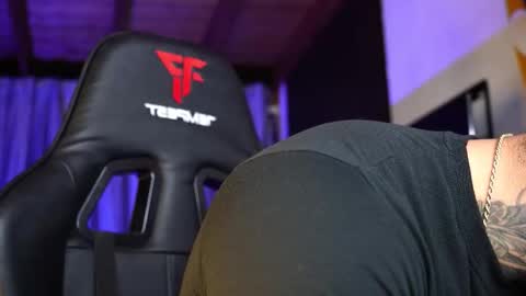 JC online show from 12.02.25