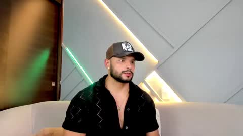 Jackson Wayne online show from 02.11.25