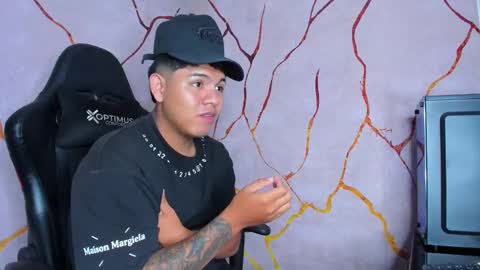 Snapshot of jacksonparker_ chatting on 01.03.25 Jackson online show from 01.03.25