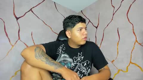 Snapshot of jacksonparker_ chatting on 01.08.25 Jackson online show from 01.08.25