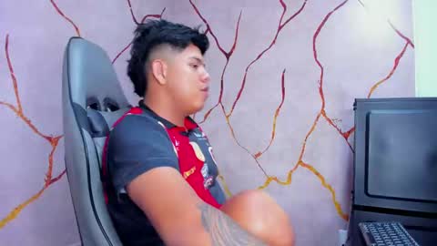 Snapshot of jacksonparker_ chatting on 02.12.25 Jackson online show from 02.12.25