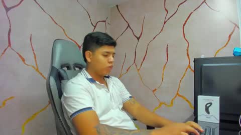 Snapshot of jacksonparker_ chatting on 03.04.25 Jackson online show from 03.04.25