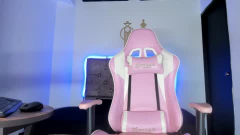 Snapshot of jacksonparker_ chatting on 03.05.25 Jackson online show from 03.05.25