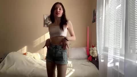 Lillian online show from 03.29.26