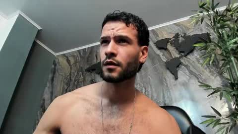 Snapshot of jacob_benelli chatting on 05.05.26 Jaco online show from 05.05.26