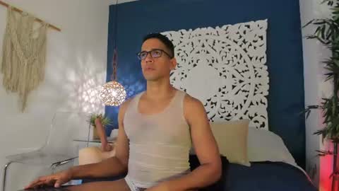 Snapshot of jacobdraven chatting on 06.30.26 jacobdraven online show from 06.30.26