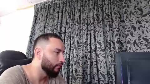 Snapshot of jacobkingd chatting on 02.15.25 jacobkingd online show from 02.15.25