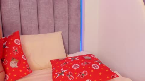 JACOBSS online show from 12.20.24