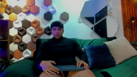 Jacob Stonne online show from 03.31.26