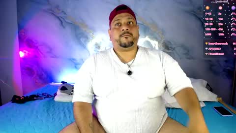 Snapshot of jacoob_woods chatting on 04.16.26 daddy sir master bear online show from 04.16.26