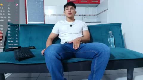 Snapshot of jacques_cardiet chatting on 07.13.26 jacobo online show from 07.13.26