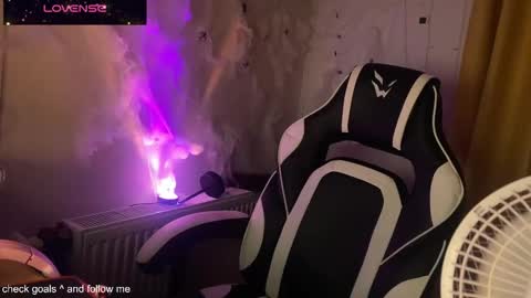 jacywinslat online show from 10.31.25