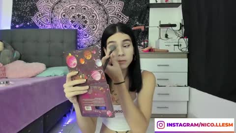 Snapshot of jade__weed chatting on 02.03.25   online show from 02.03.25