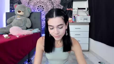 Snapshot of jade__weed chatting on 02.25.25   online show from 02.25.25