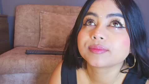 Snapshot of jade_brunnette chatting on 05.06.26 Jade Brunete online show from 05.06.26