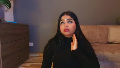 Snapshot of jade_brunnette chatting on 05.28.26 Jade Brunete online show from 05.28.26