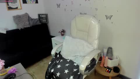 jade_connor online show from 04.04.26