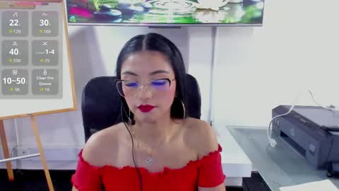 Snapshot of jade_connor chatting on 04.20.26 jade_connor online show from 04.20.26