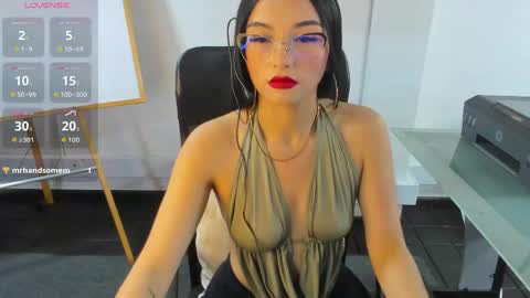 Snapshot of jade_connor chatting on 05.23.26 jade_connor online show from 05.23.26