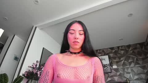 Snapshot of jade_porn chatting on 01.04.25 Jade independent model online show from 01.04.25