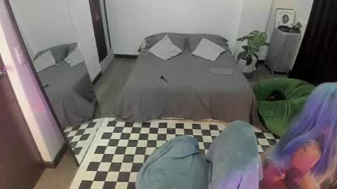 Jade  independent model online show from 11.15.25