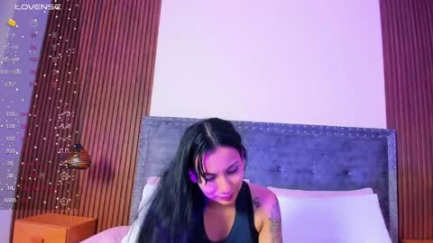 Snapshot of jade_scarllet chatting on 06.02.26 karlla scarlet online show from 06.02.26