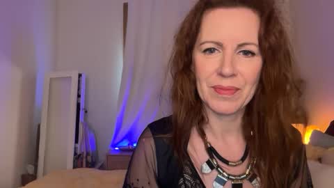 Snapshot of jade_slade chatting on 05.27.26 Jade Slade online show from 05.27.26
