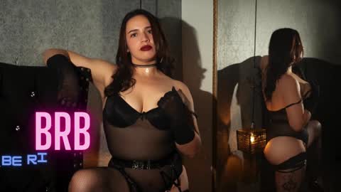 Snapshot of jade_swet chatting on 02.02.25 jade swet online show from 02.02.25