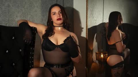 Snapshot of jade_swet chatting on 02.13.25 jade swet online show from 02.13.25