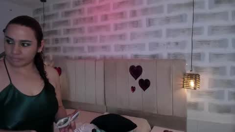 Snapshot of jade_swet chatting on 03.07.25 jade swet online show from 03.07.25