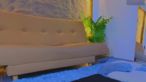 jadee__ online show from 11.05.25